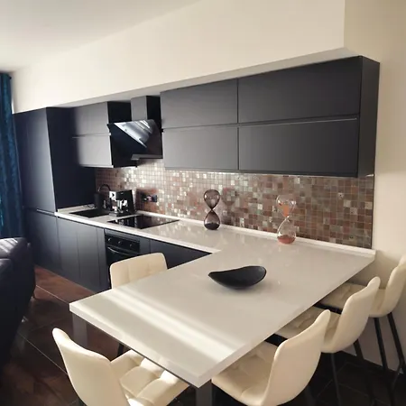 Lägenhet Blu Petrolio Stay-karabas *