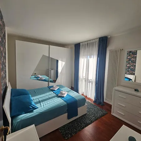 Blu Petrolio Stay-karabas