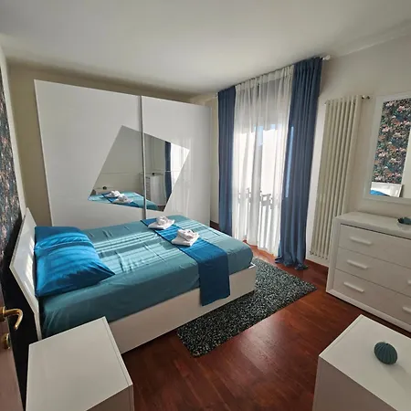 Lägenhet Blu Petrolio Stay-karabas